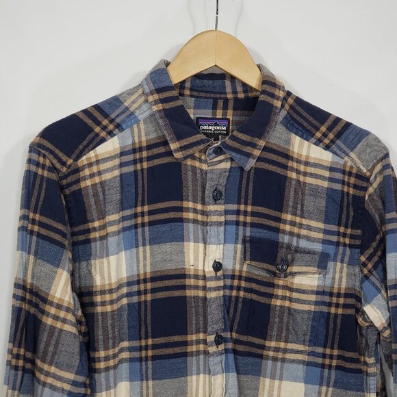 Patagonia  Blue Cream Flannel   Men's Medium - Picture 4 of 5